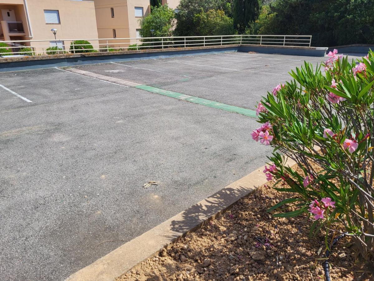 T2 Plage De Sable A 300M+ Parking Gratuit Bandol Exteriör bild
